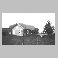 086-0041 Wohnhaus der Familie Hermann Moench in Roddau Perkuiken.jpg
